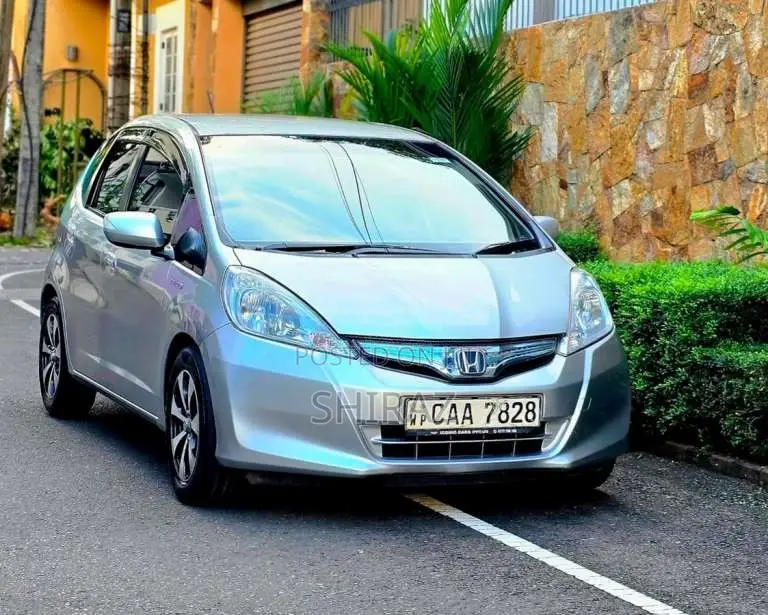 Honda Fit 2012 Car (Used)