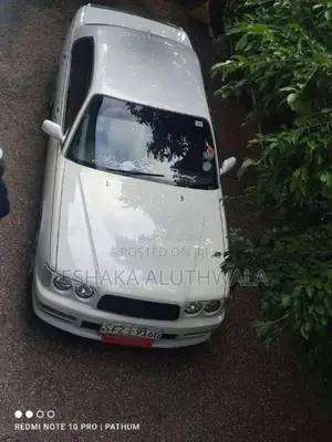 Nissan Cedric Y33 1996 Car (Used)
