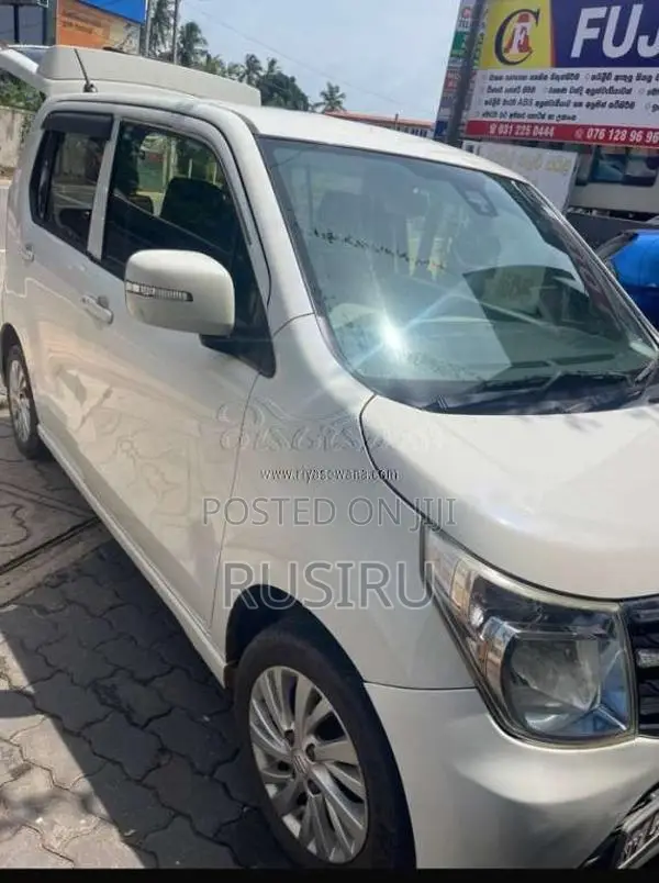 Suzuki Wagon R FZ 2015 Car (Used)