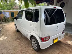 Suzuki Wagon R FX 2018 Car (Used)