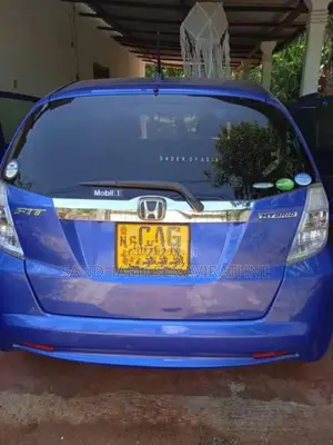 Honda Fit 2015 Car (Used)