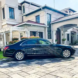 Mercedes-Benz S400 CHOGM 2013 Car (Used)