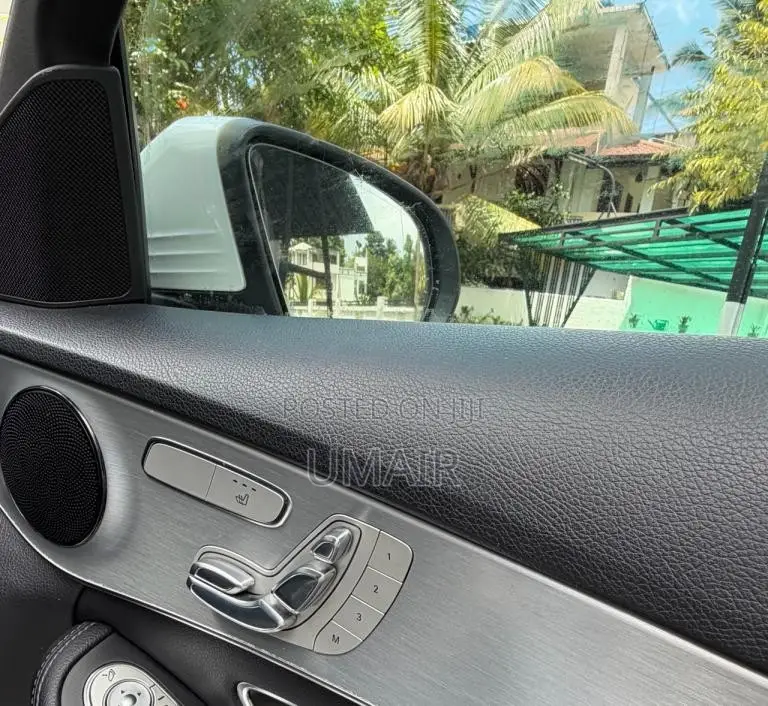 Mercedes-Benz C180 2016 Car (Used)