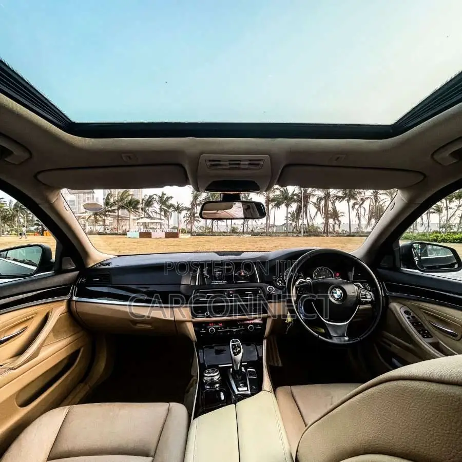 BMW 528i 2.0L Turbo 2011 Car (Used)