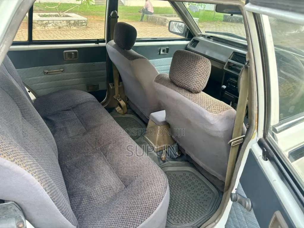 Nissan Bluebird 1989 Car (Used)