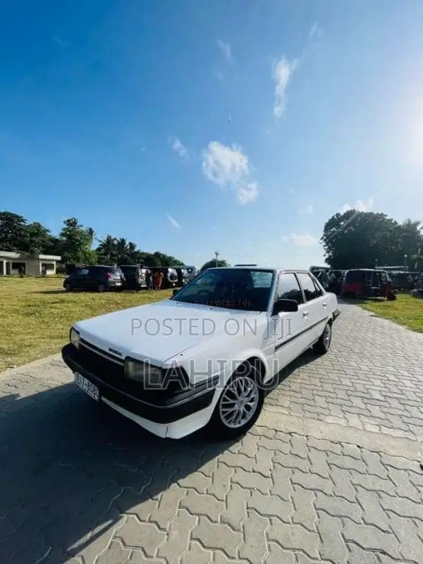 Toyota Carina AT150 1987 Car (Used)