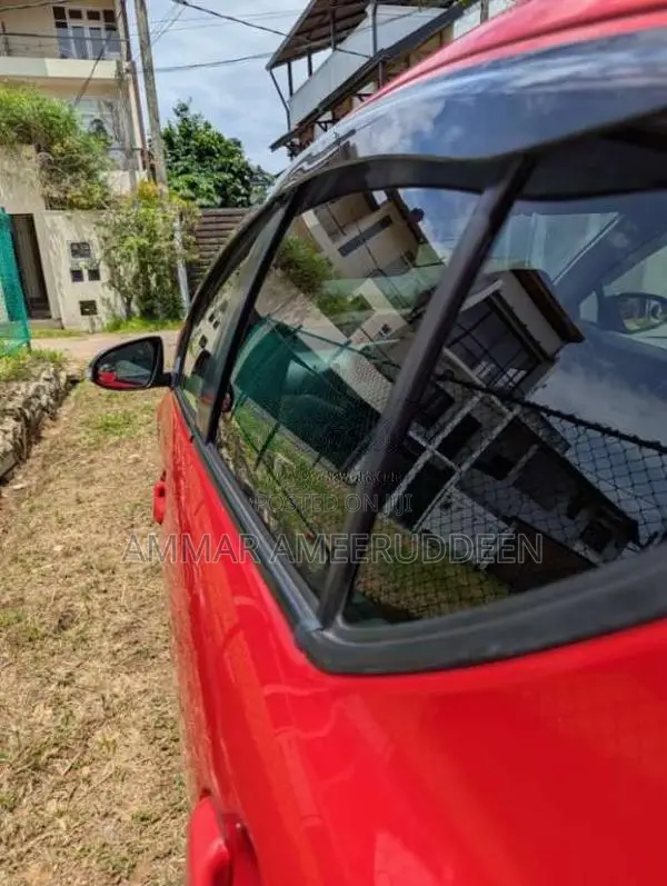 Toyota Aqua S Limited 2012 Car (Used)