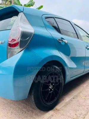 Toyota Aqua 2013 Car (Used)