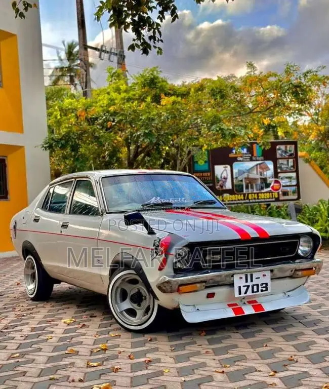 Nissan B211 1975 Car (Used)