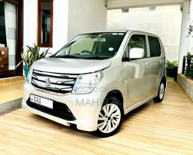 Suzuki Wagon R FZ 2014 Car (Used)