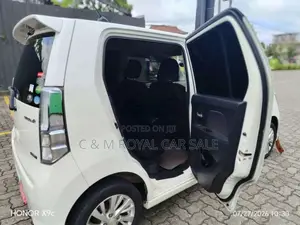 Suzuki WAGON R 2014 Car (Used)