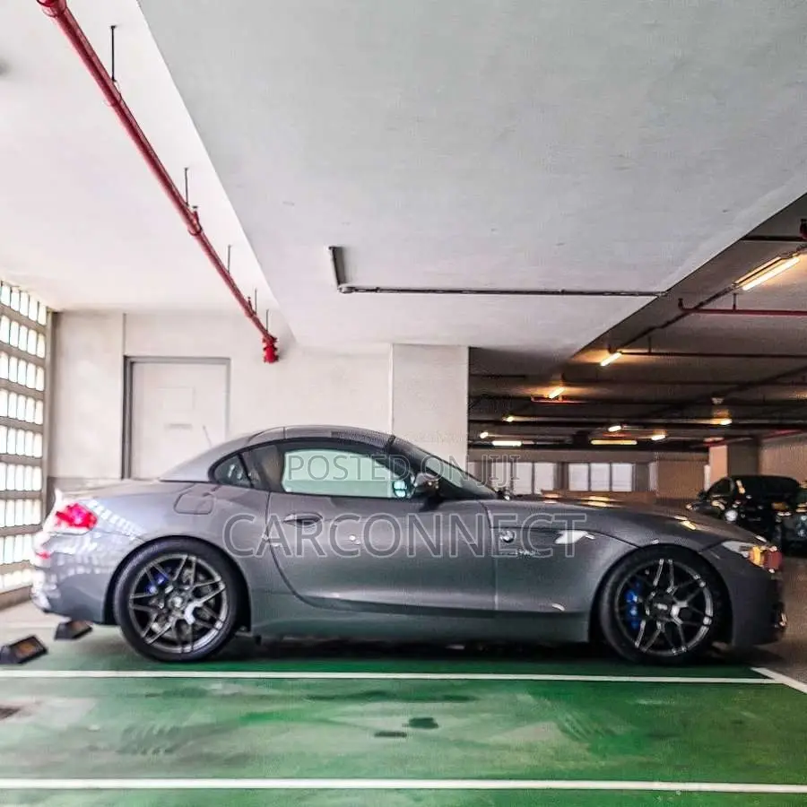BMW Z4 SDrive35is 2012 Car (Used)