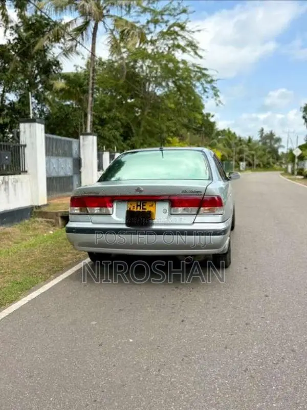 Nissan FB15 2000 Car (Used)