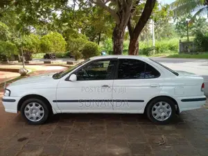 Nissan FB15 1999 Car (Used)