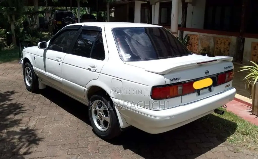 Nissan FB13 Doctor Sunny Super Saloon Anniversary 1992 Car (Used)