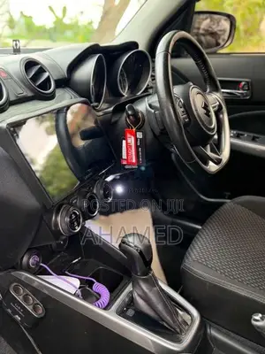 Suzuki Swift 2017 Car (Used)
