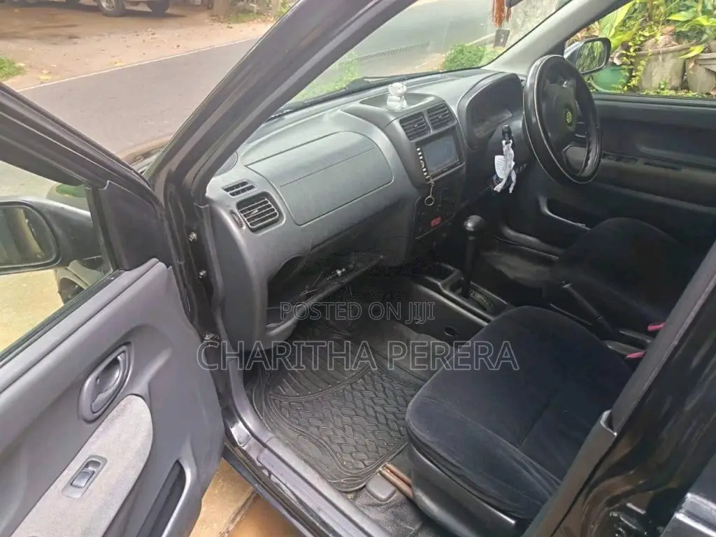 Suzuki Swift 2004 Car (Used)