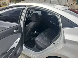 Hyundai Accent 2015 Car (Used)