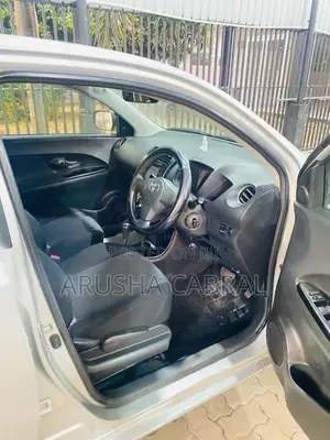 Toyota IST 2010 Car (Used)
