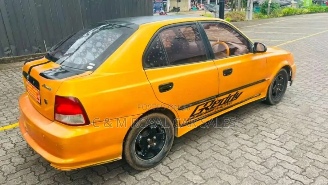 Hyundai Accent 2001 Car (Used)