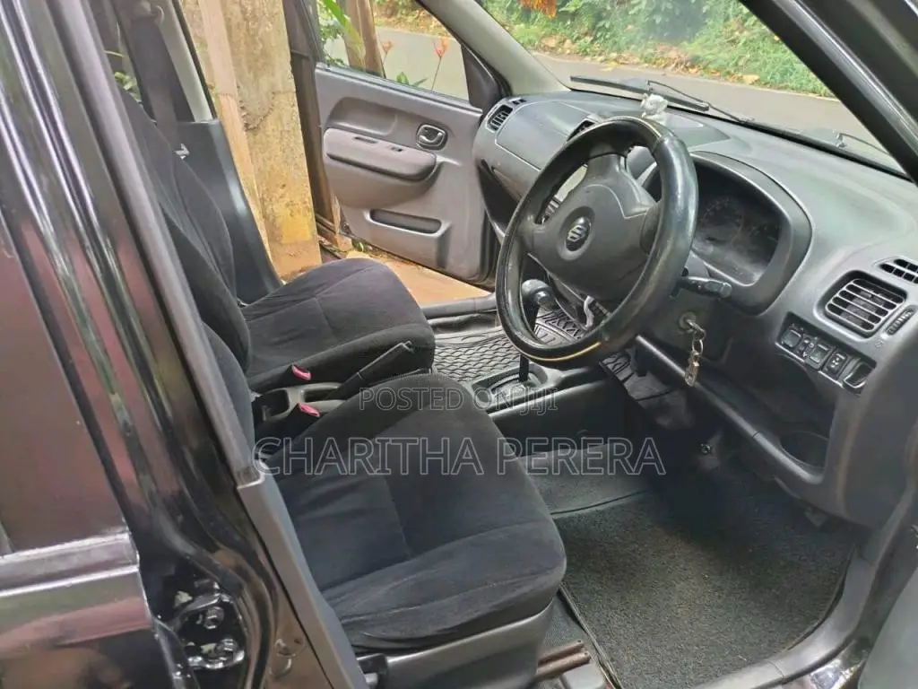 Suzuki Swift 2004 Car (Used)