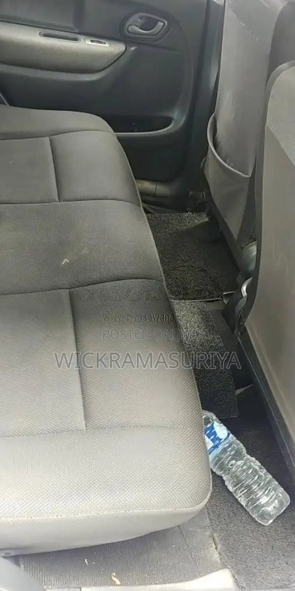 Chevrolet Cruze 2004 Car (Used)