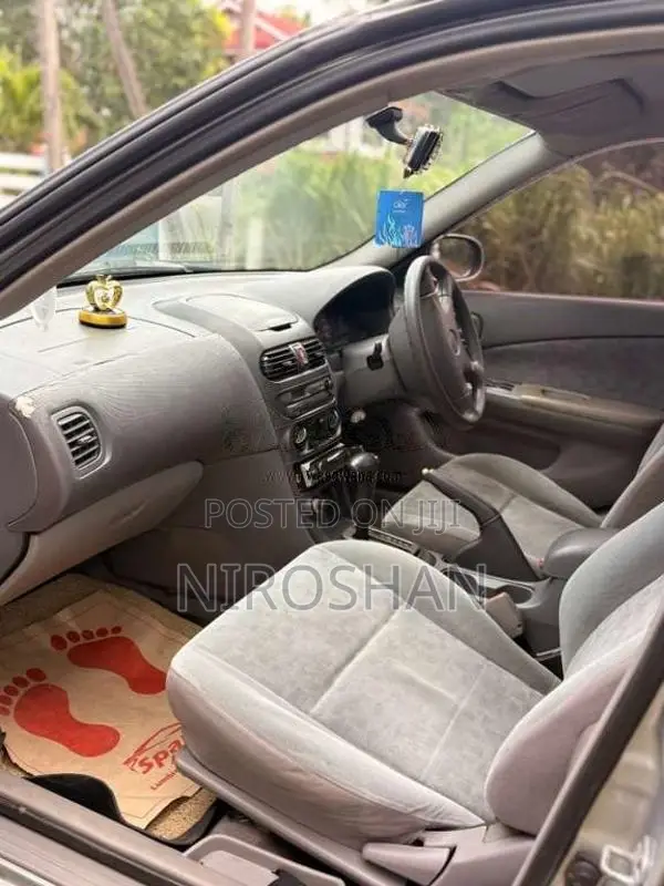 Nissan FB15 2000 Car (Used)