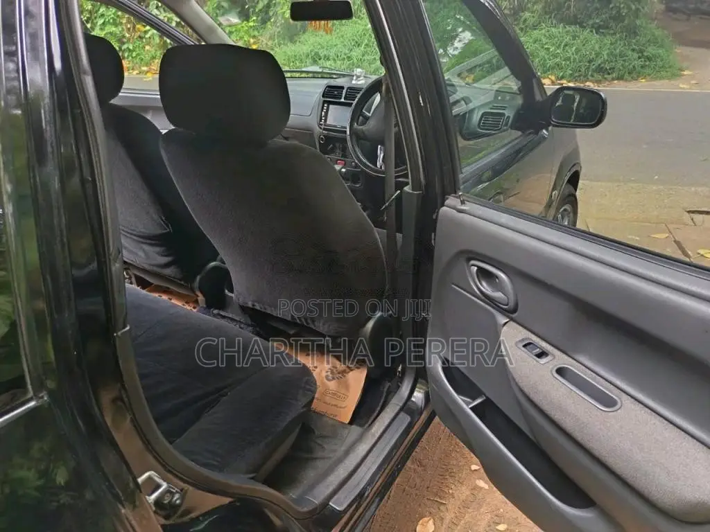 Suzuki Swift 2004 Car (Used)