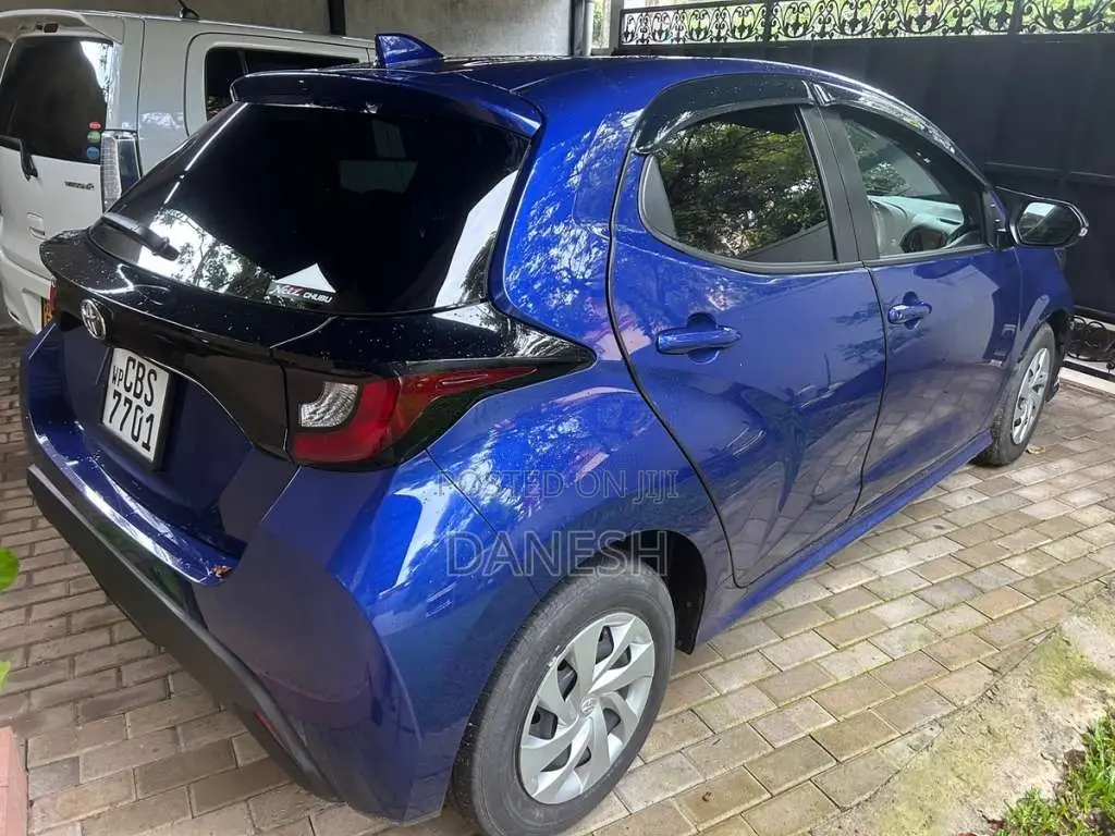 Toyota Yaris 2023 Car (Used)
