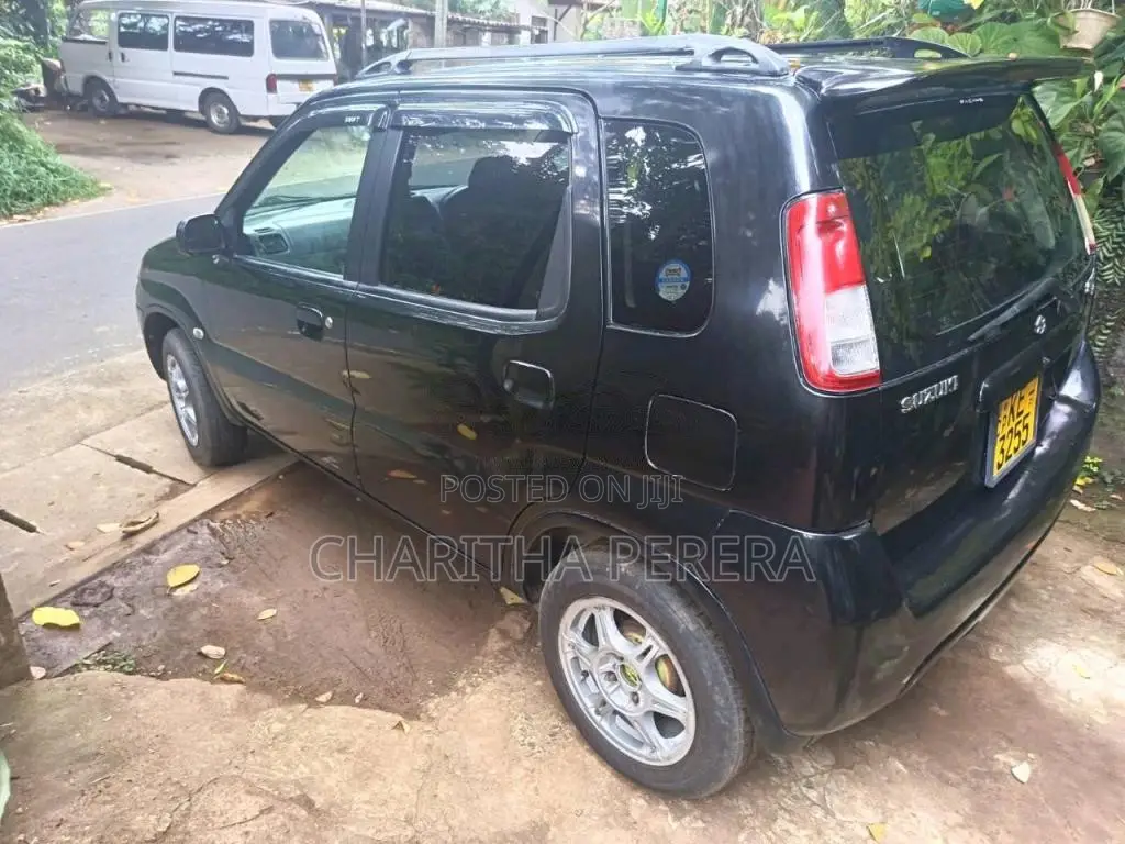 Suzuki Swift 2004 Car (Used)