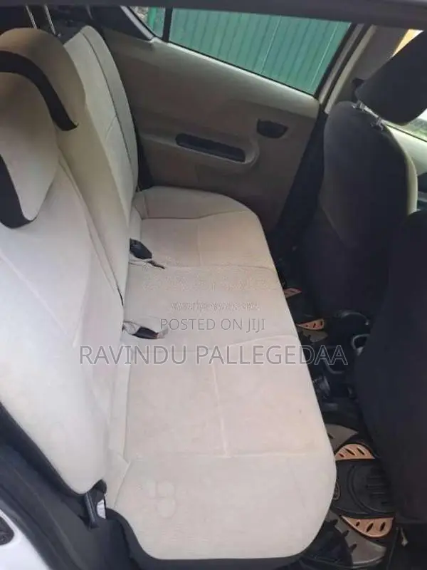 Toyota Aqua 2014 Car (Used)