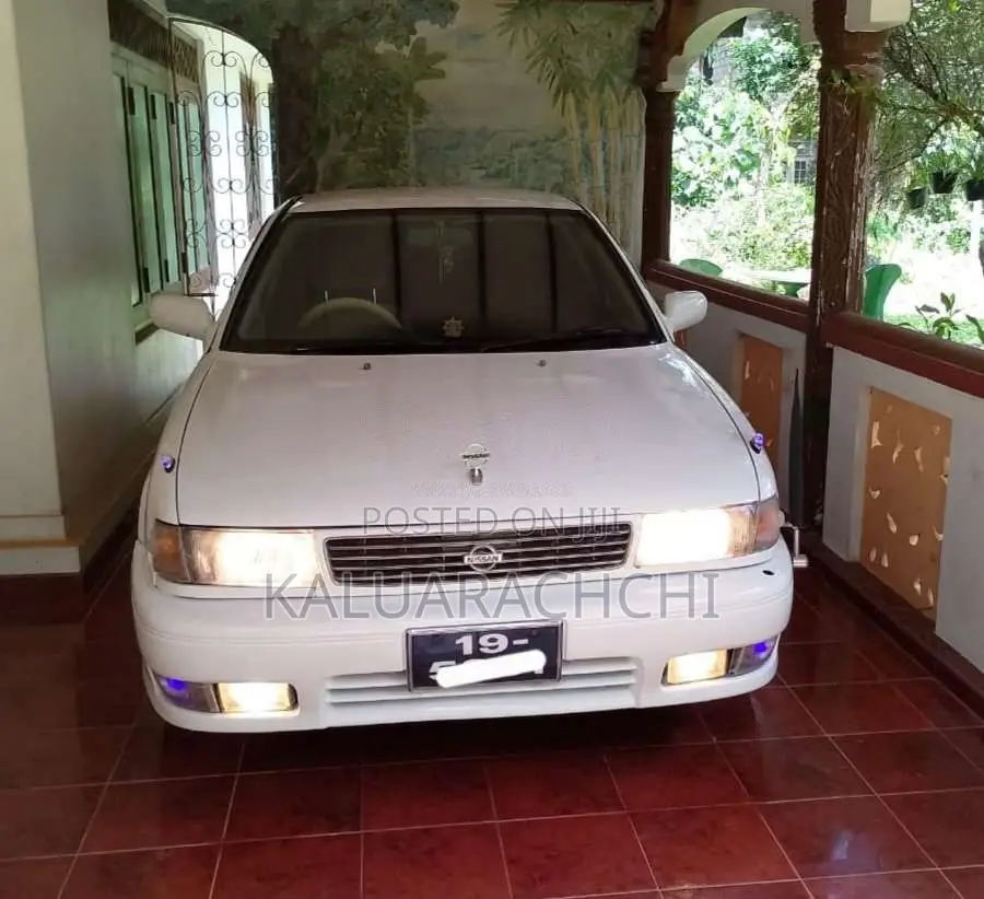 Nissan FB13 Doctor Sunny Super Saloon Anniversary 1992 Car (Used)