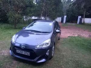 Toyota Aqua Urban 2015 Car (Used)