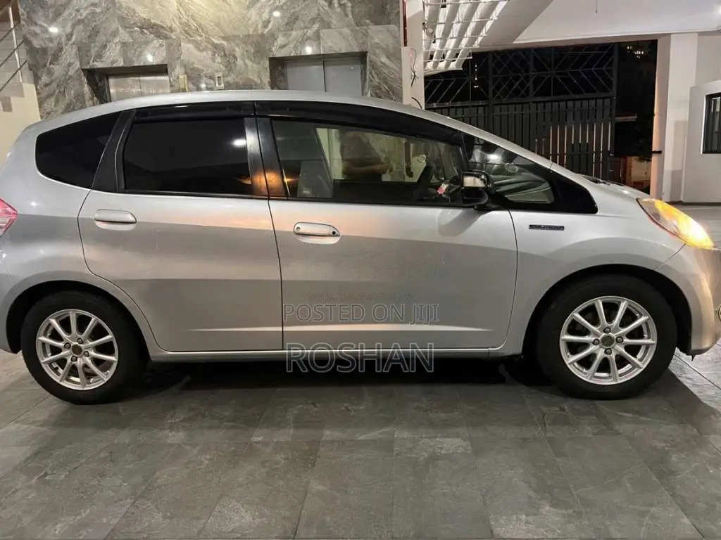 Honda Fit GP1 2013 Car (Used)