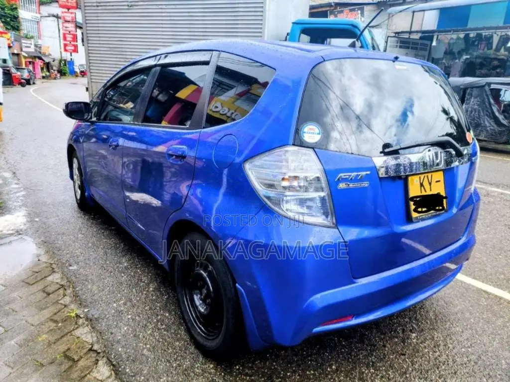 Honda Fit 2012 Car (Used)