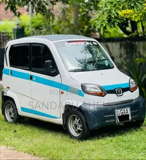 Bajaj Qute 2018 Car (Used)