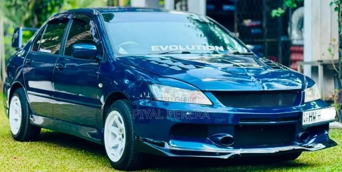 Mitsubishi Lancer CS1 2003 Car (Used)