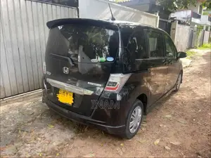 Honda Freed 2013 Car (Used)