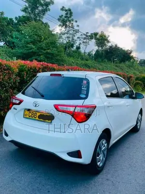 Toyota Vitz 2018 Car (Used)