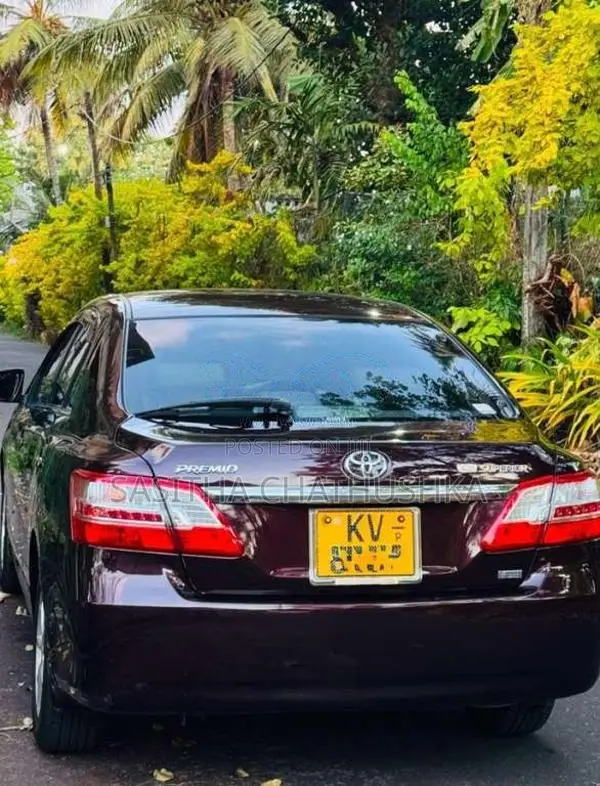 Toyota Premio 2013 Car (Used)