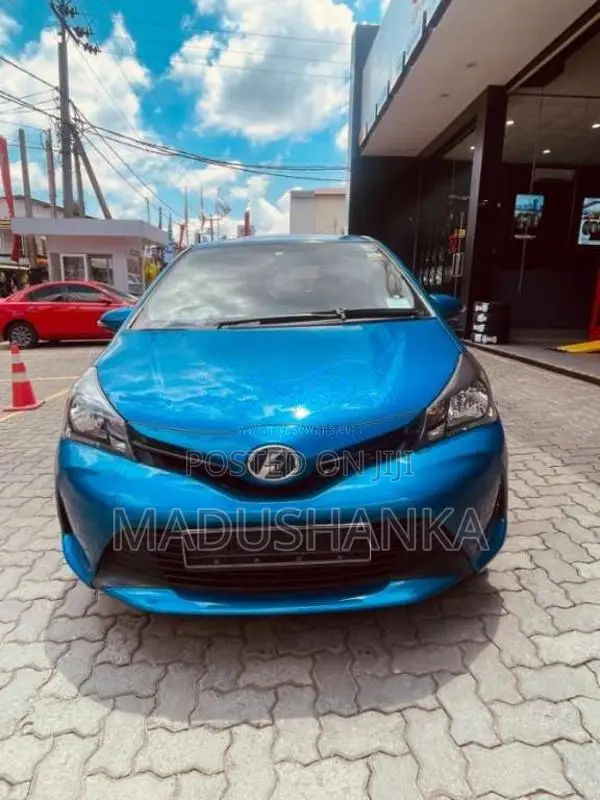 Toyota Vitz KSP130 2016 Car (Used)