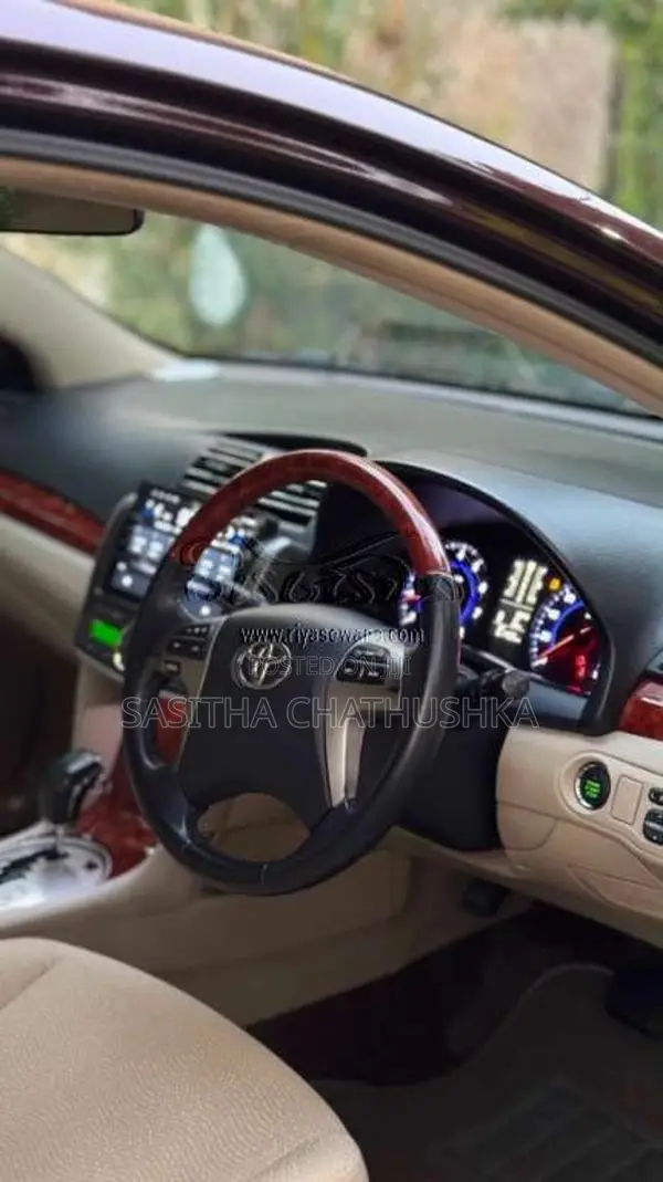 Toyota Premio 2013 Car (Used)