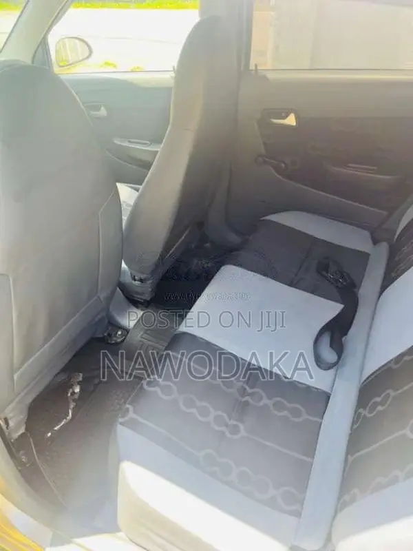 Suzuki Alto 2015 Car (Used)