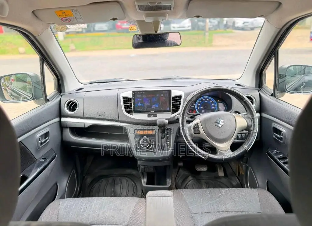 Suzuki Wagon R Stingray 2016 Car (Used)