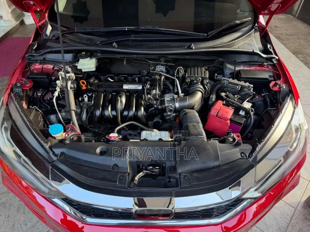 Honda Grace 2017 Car (Used)