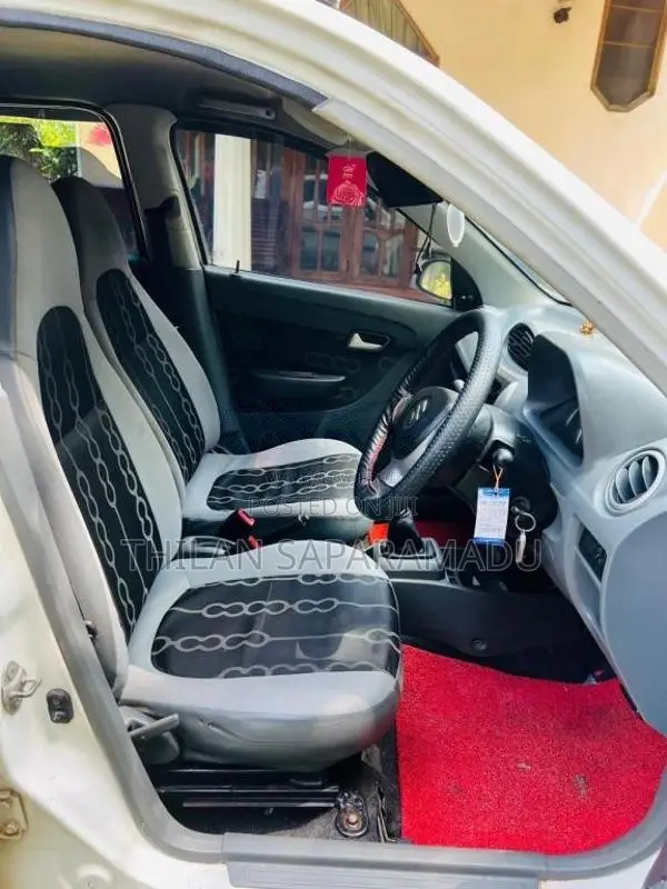 Suzuki Alto 2015 Car (Used)