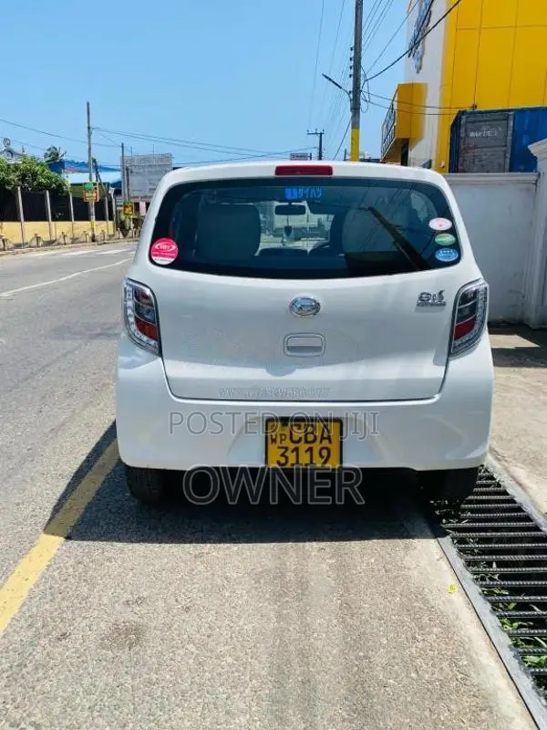 Daihatsu Mira 2017 Car (Used)