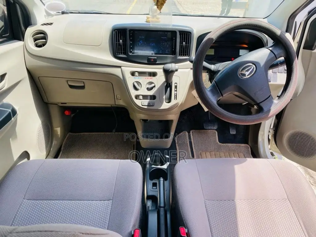 Daihatsu Mira 2017 Car (Used)