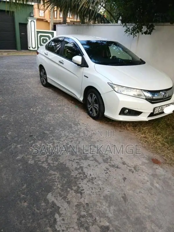 Honda Grace EX 2015 Car (Used)