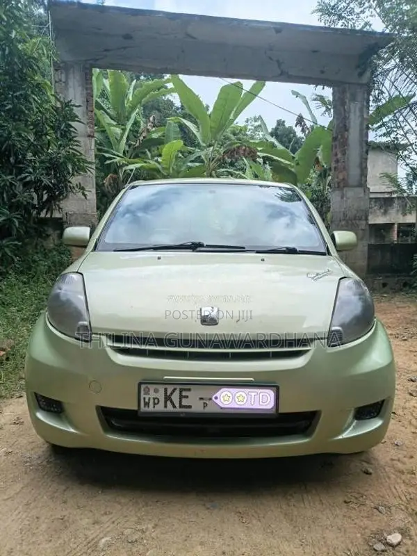 Toyota Passo 2004 Car (Used)